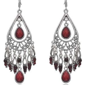 ⭐️NWT⭐️ Red & Silver Dangling Earrings